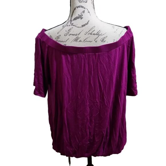 New Loveappella Ladies Majenta Off Shoulder Keyhole Wrap Banded Top - Size Large - Picture 4 of 8